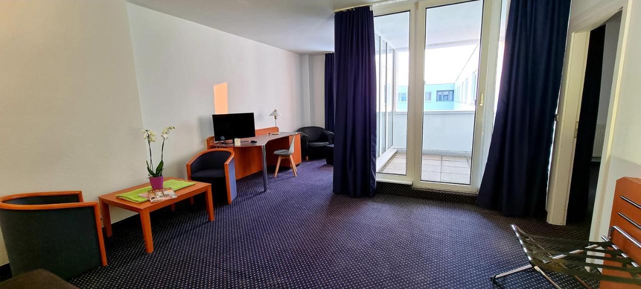 Exo Square Heidelberg/Schwetzingen - By Superfly Hotels Eksteriør bilde